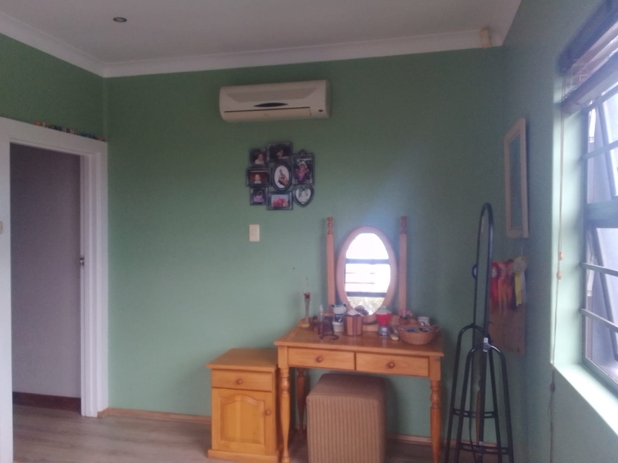 To Let 3 Bedroom Property for Rent in Selborne Eastern Cape